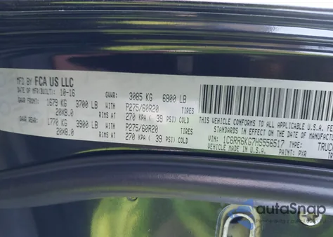 2017 Ram 1500 Express 4X2 5'7 Box z USA, uszkodzony, nr VIN 1C6RR6KG7HS556517